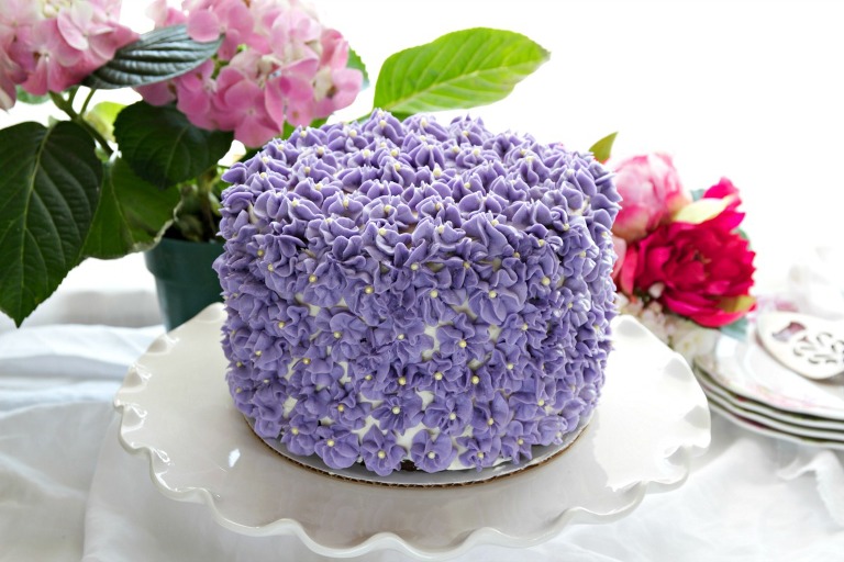 Pansy Cake 5