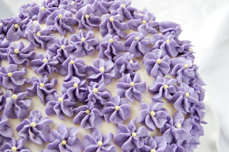 Pansy Cake 7