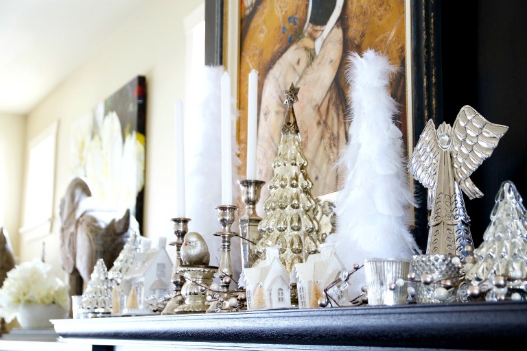 Christmas Mantel 1