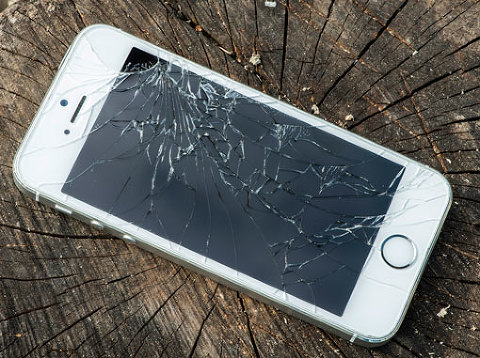 cracked-iphone-6-screen-brantford-iphone-repairs